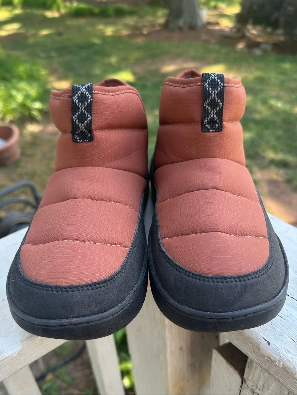Ozark Trail Quilted Puffer Slip On Ankle Boots- Women’s size 7